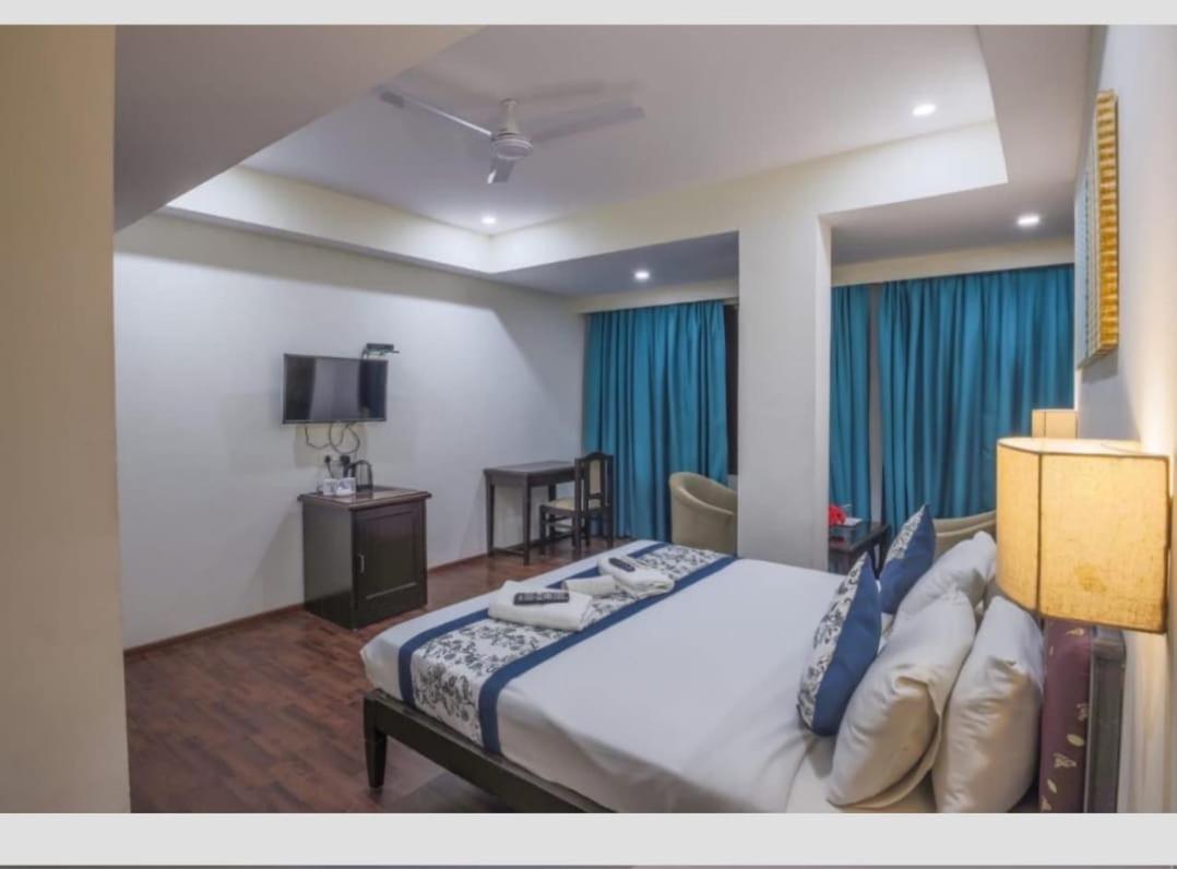 Jyoti Plaza Hotel Мадгаон Екстер'єр фото