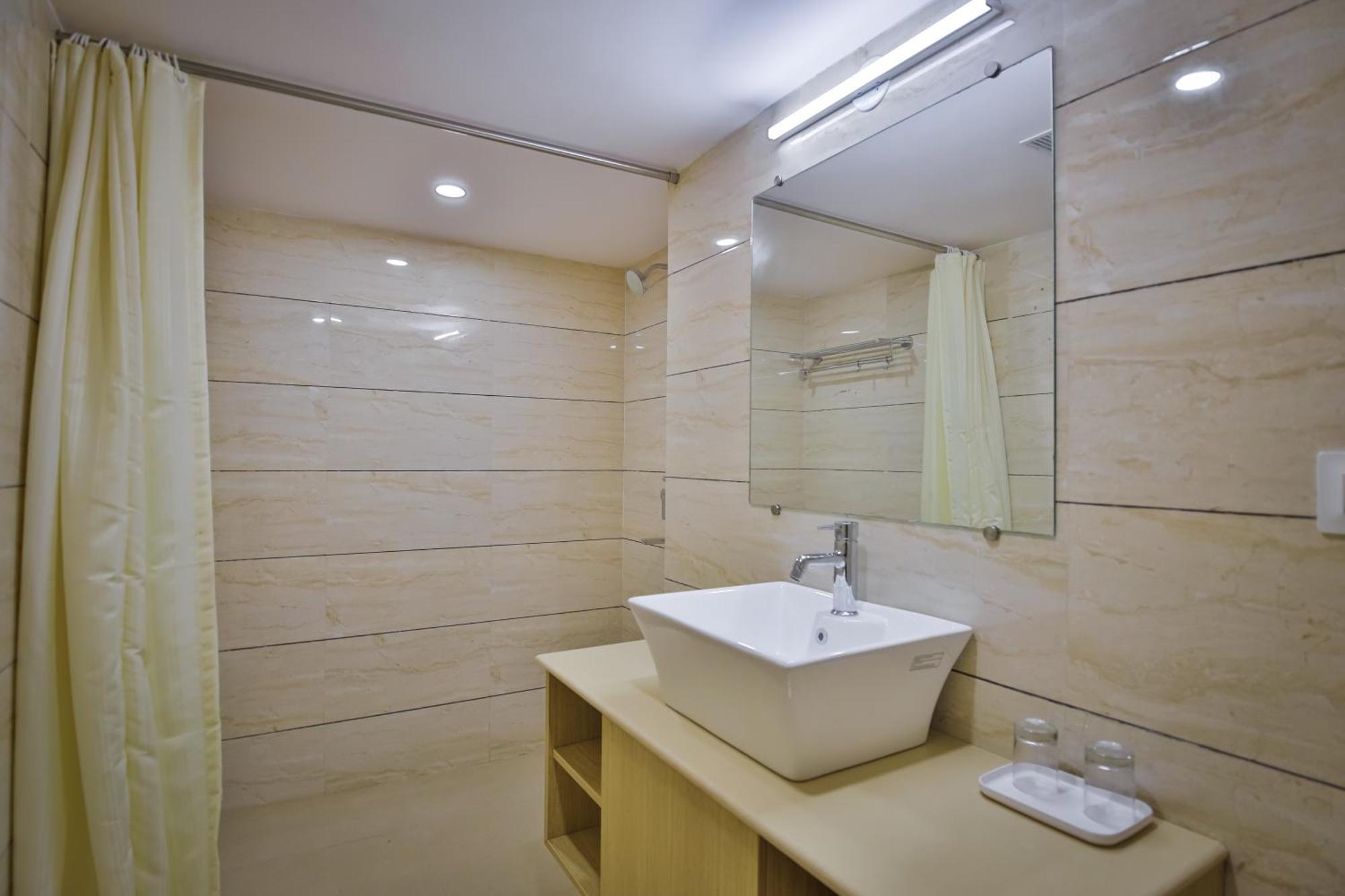 Jyoti Plaza Hotel Мадгаон Екстер'єр фото
